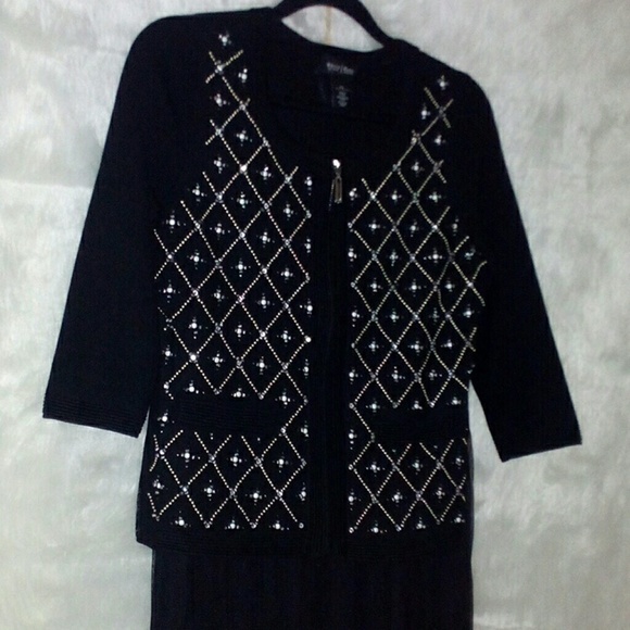 White House Black Market Sweater - Picture 7 of 7